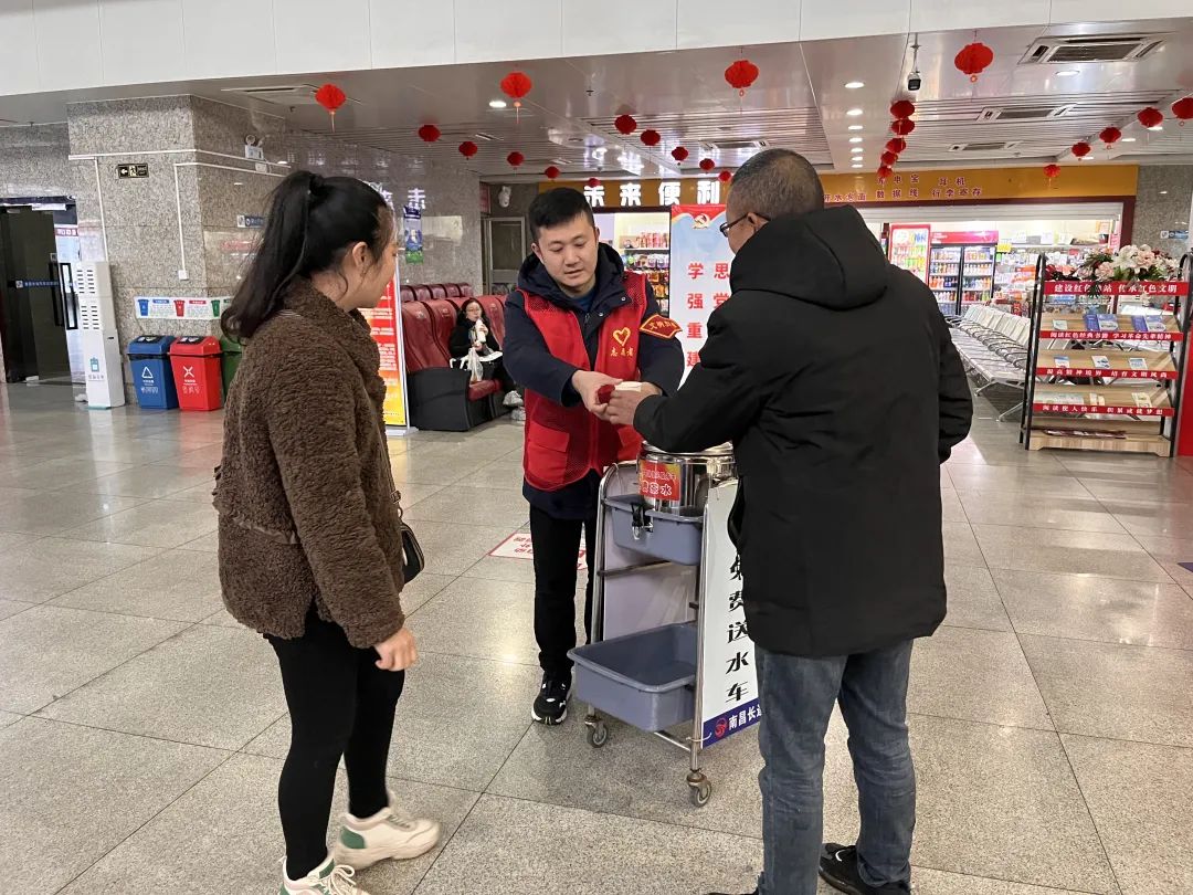 都市城際公交、大通物流：情滿三月學(xué)雷鋒
