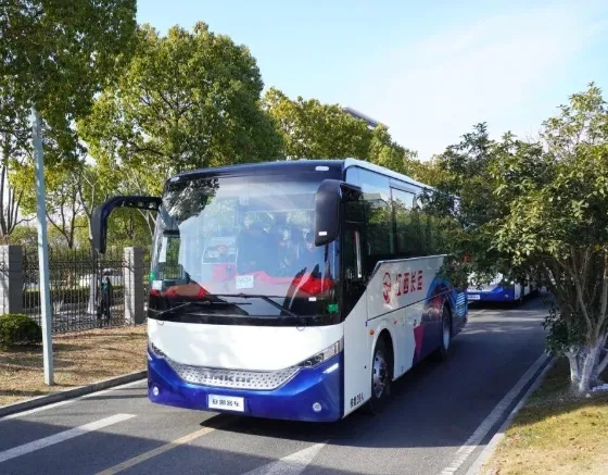 都市城際公交:旅游客運分公司成功中標華東交通大學(xué)2024年迎新接駁車采購項目