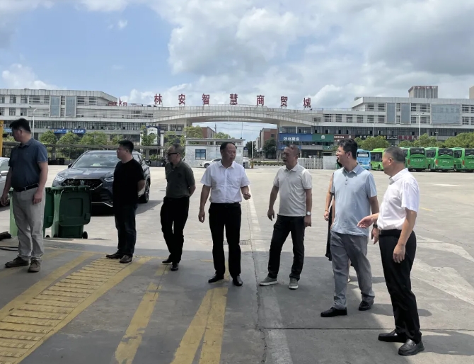 一線報道 || 鷹潭公交：省公交協(xié)會調研組到鷹潭公交進行調研指導