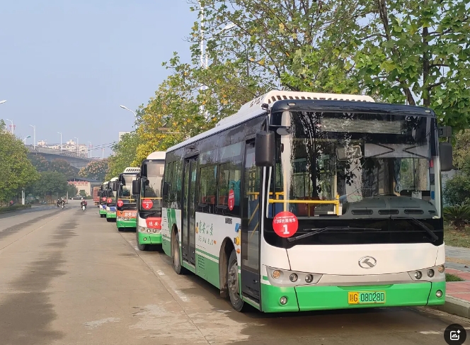 九江長運:圓滿完成九江市第十四屆運動會運輸任務(wù)